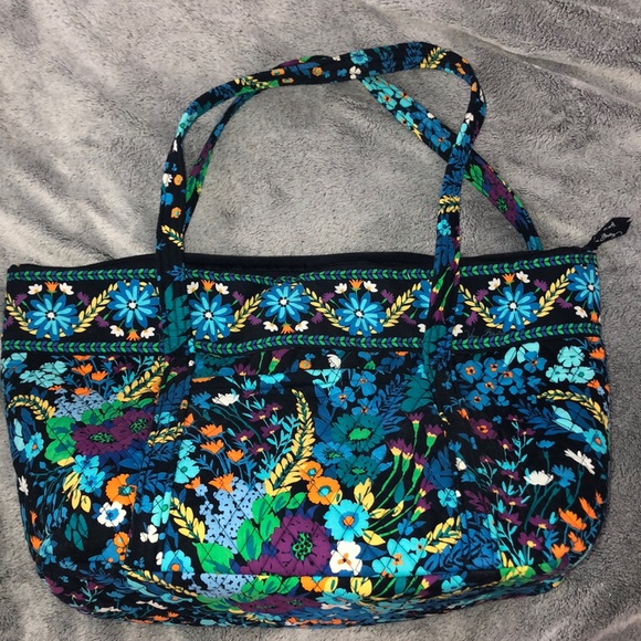 vera bradley iconic miller travel bag